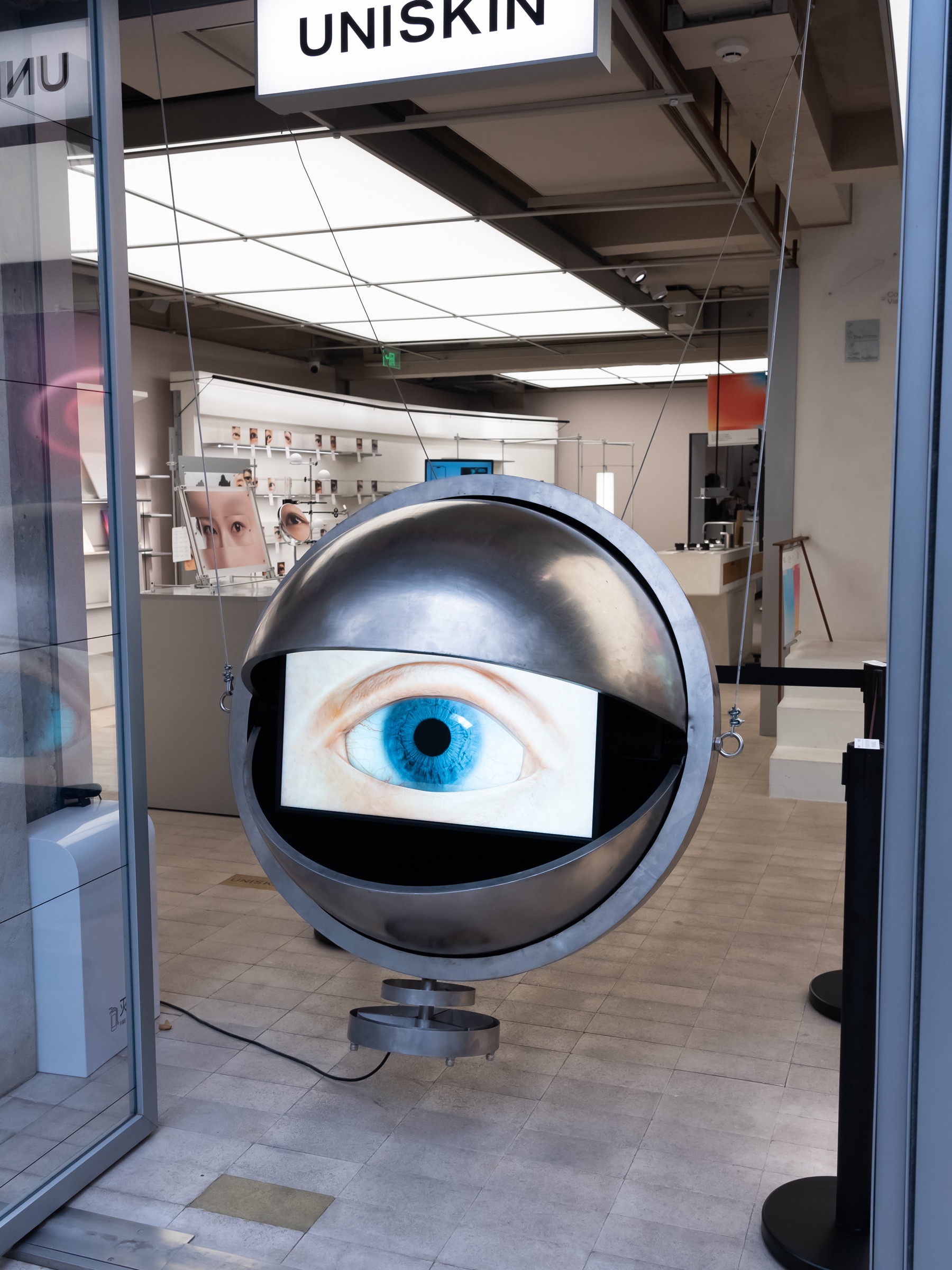 UNISKIN Eye Emotion Mirror Hall installation